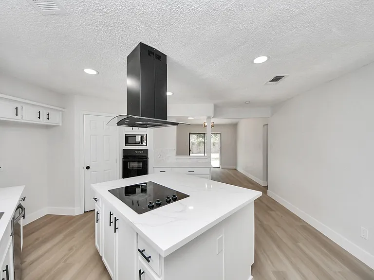 7427 Willow Oak Dr — Photo 28