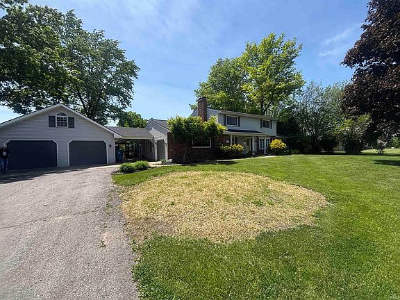 3rd image of 9620 Muldoon Rd