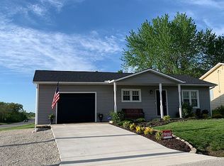 400 Crispin St, Richmond, MO 64085