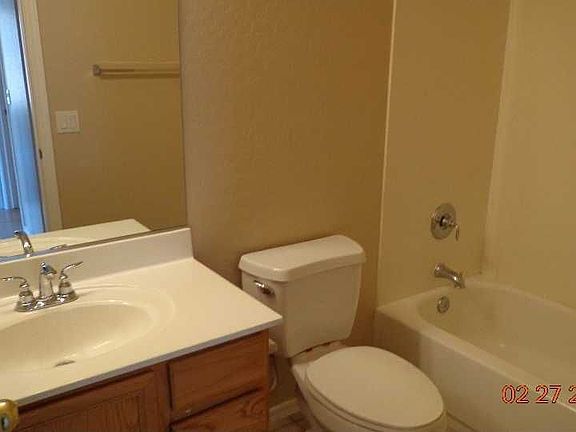 5th image of 1650 E Fontana Dr