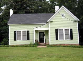 86 W Campbellton St, Fairburn, GA 30213