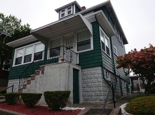 15 Grayson St, Dorchester, MA 02124