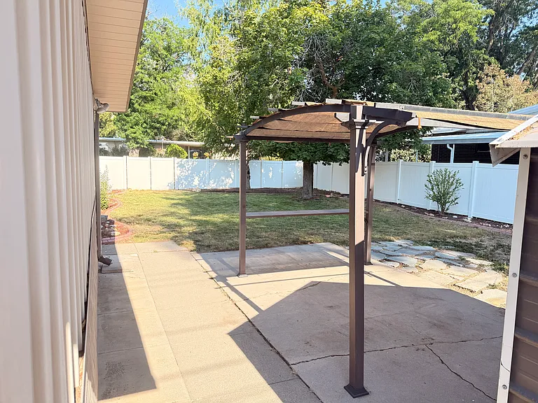 5088 S Woodmont Dr — Photo 16