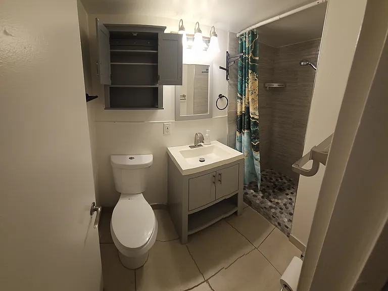 2442 Tusitala St #203 — Photo 8
