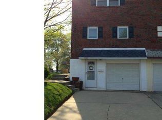 11102 Ridgeway St, Philadelphia, PA 19116