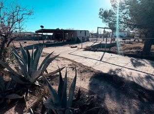 700 Rosa Blanca Dr, Socorro, TX 79927