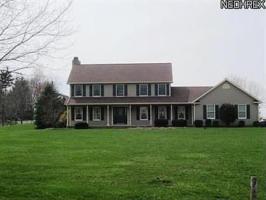 1st image of 3700 Sweet Briar Dr