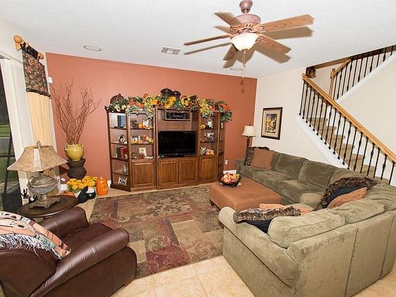 5th image of 15516 Belle Meade Dr