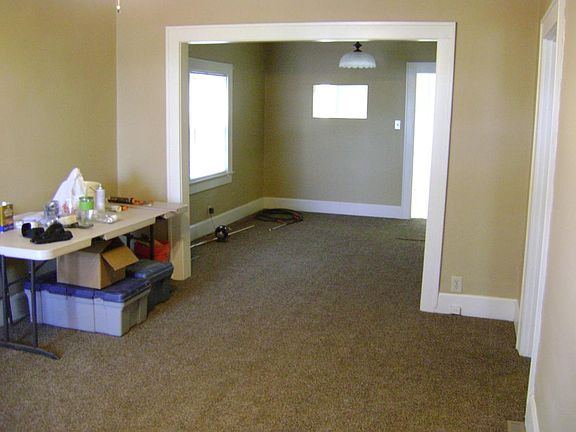 2nd image of 817 Prytania Ave