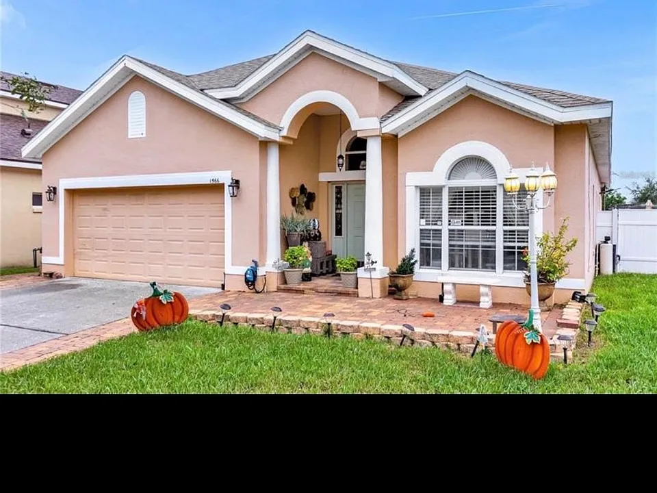 1566 Harrier Dr