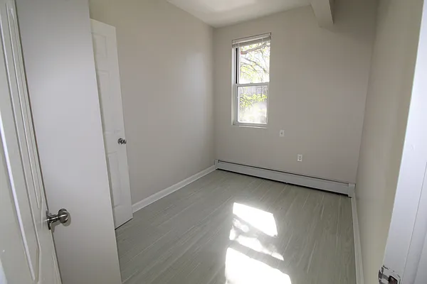 Rented by Compass | media 17