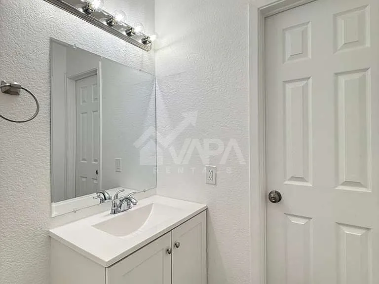 8818 Bridington — Photo 9