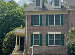 942 Walnutwood Rd, Cockeysville, MD 21030