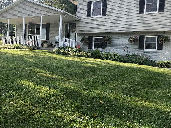 2nd image of 382 Deer Trail Dr