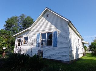 418 E Van Buren Ave, Peru, IN 46970