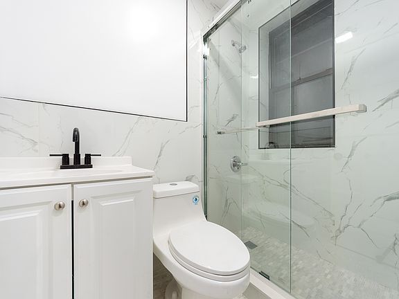 5th image of 336 W 11th St APT 3A
