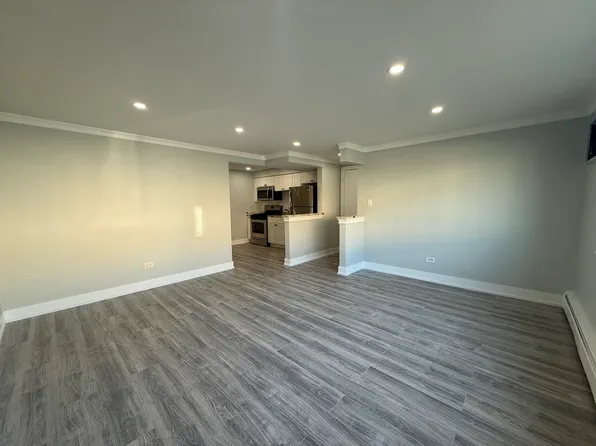 8301 W Oconnor Dr #Ge, River Grove, IL 60171