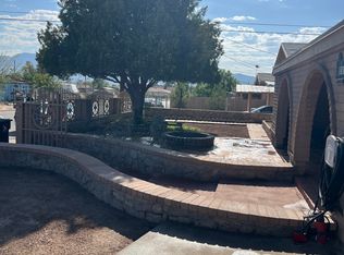 585 Valle Vista Dr, Sunland Park, NM 88063