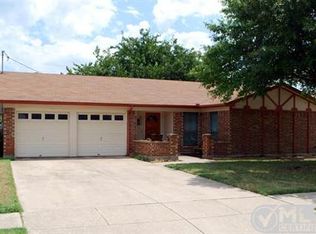 6544 Brookdale Dr, Watauga, TX 76148