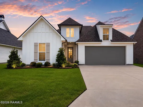 102 Windy Feather Dr, Broussard, LA 70518