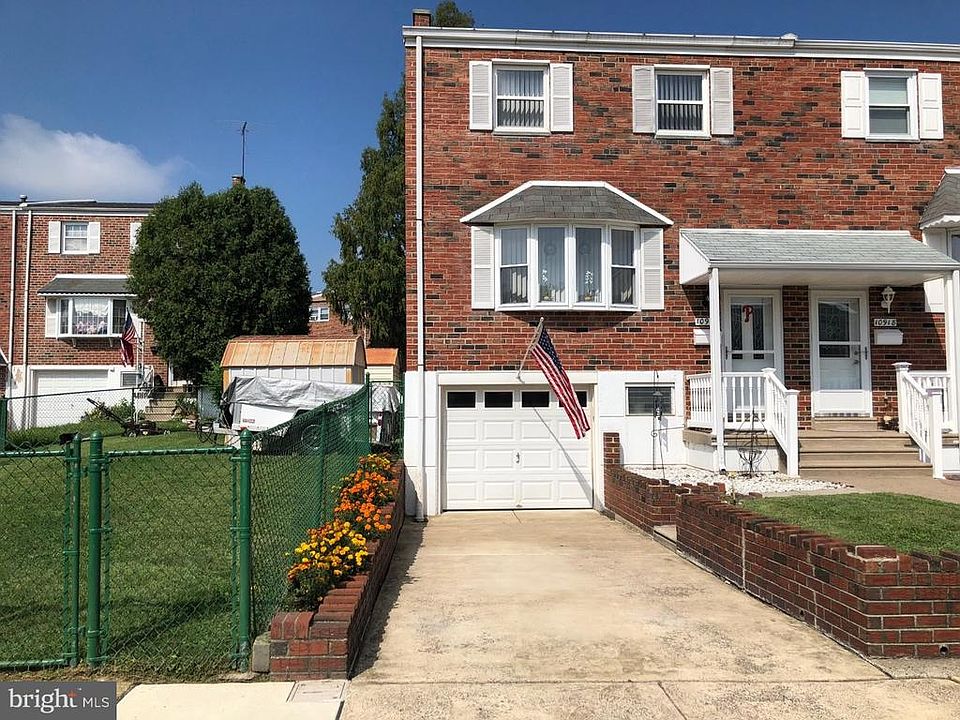 1st image of 10916 Carey Pl
