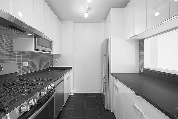 1st image of 75 W End Ave APT P9d