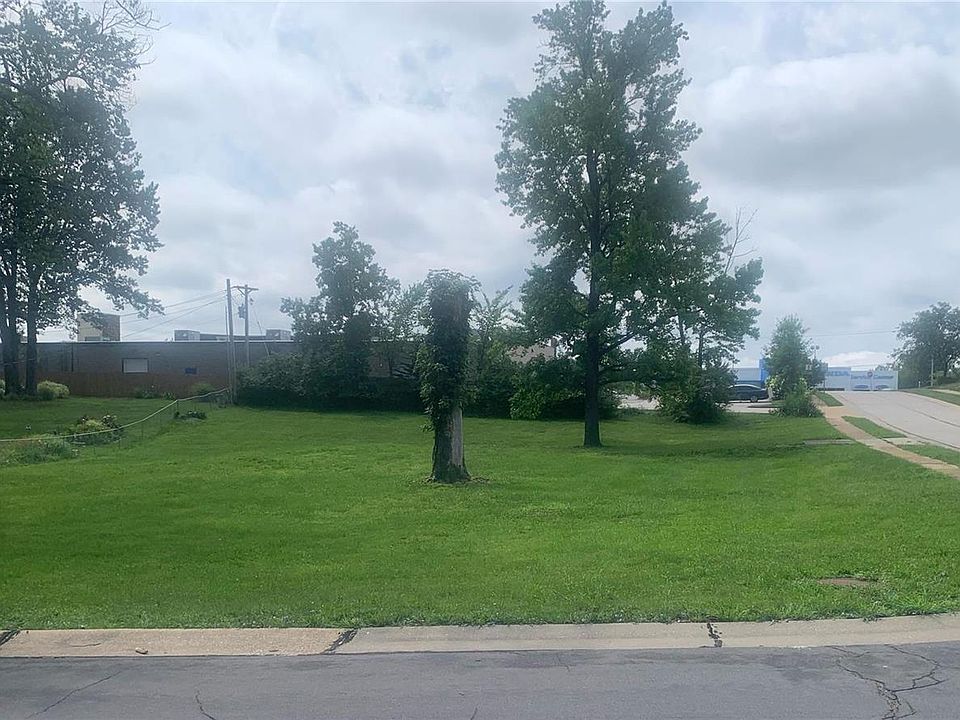 1st image of 106 Highview Dr