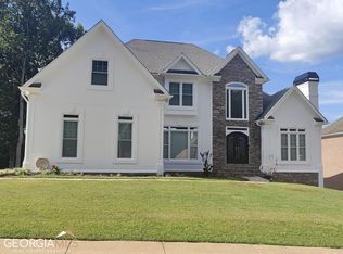 6926 Glen Cove Ln, Stone Mountain, GA 30087