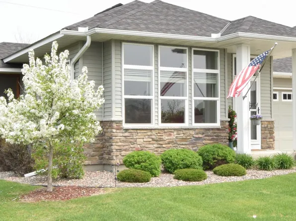 1181 Willowbrook Cir, Delano, MN 55328