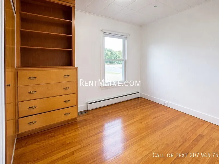 445 Main St #A — Photo 10
