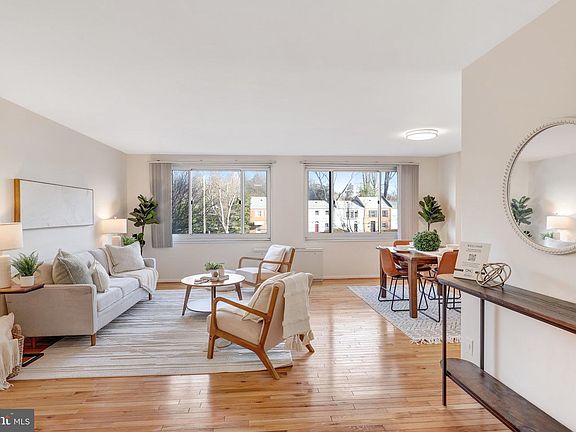 3rd image of 1900 Lyttonsville Rd APT 504