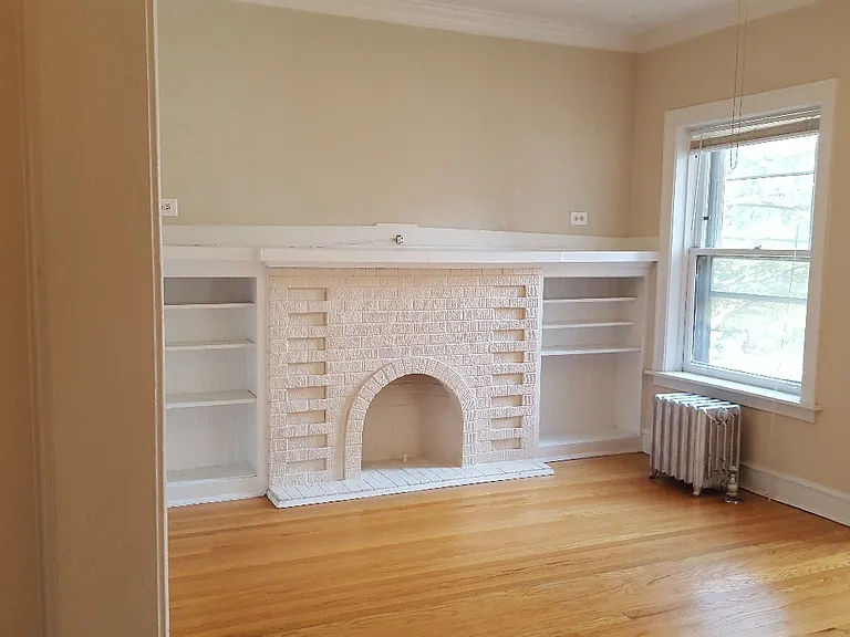 Pleasant Circle North — Photo 6