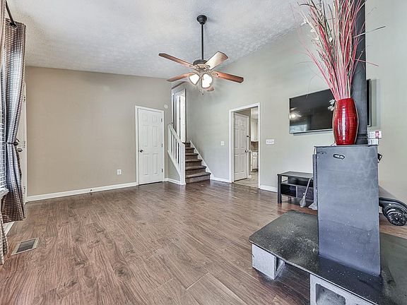 4th image of 25 Mission Ridge Dr SW