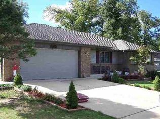 300 Red Bud Rd, Gassville, AR 72635