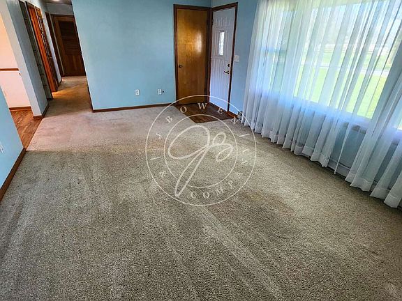 3rd image of 5044 Jolly Dr