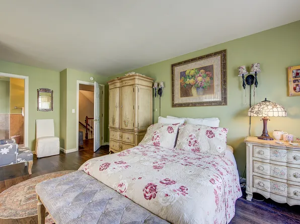 168-03 Powells Cove Boulevard image 32 of 48