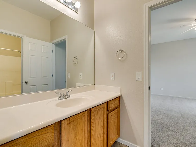 2925 Dowitcher Ave — Photo 26