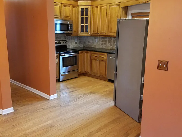 110 Sleeping Giant Dr — Photo 25