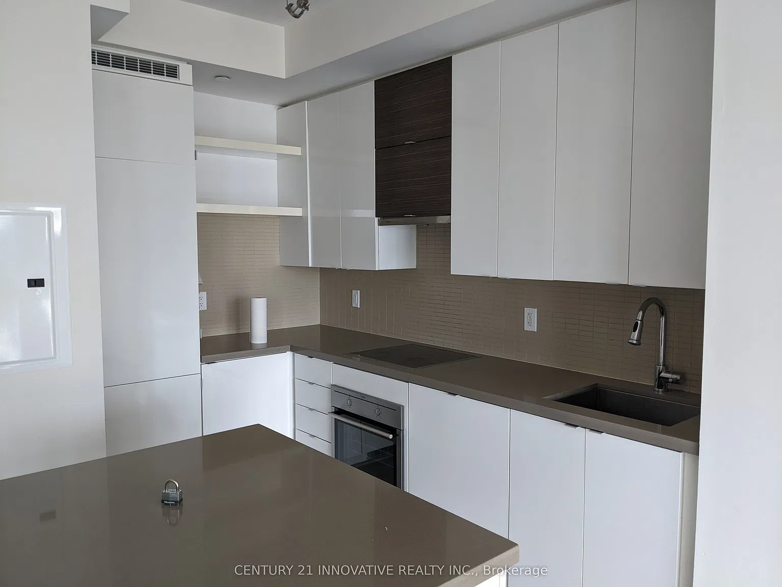 1 bed, $2,750 — Photo 4