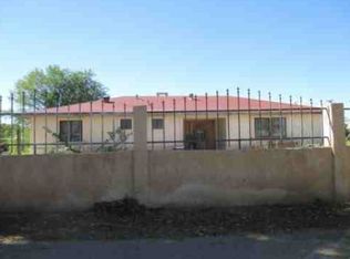 442 Foothill Ct SW, Albuquerque, NM 87105