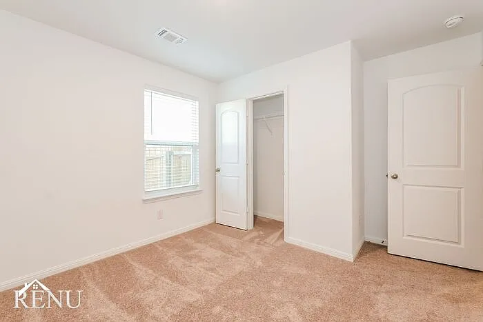 101 Fox Glen Trl — Photo 13