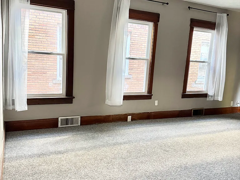 145 Southside Pkwy #1 — Photo 6