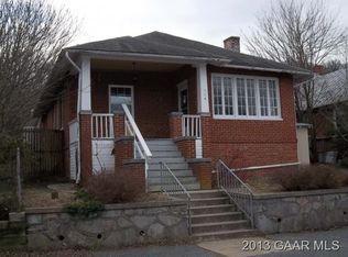 114 W Liberty St, Staunton, VA 24401