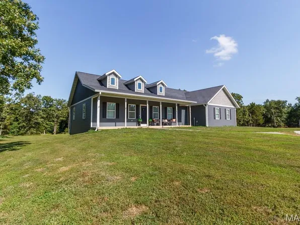 25243 Highway 32, Lebanon, MO 65536