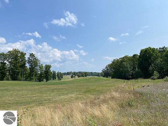 2nd image of 7 Mooney Way