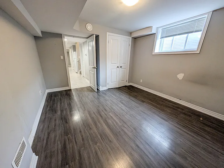 9B Cleveland St — Photo 8