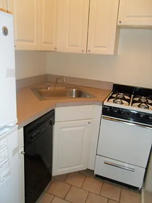 Rented by CitySites Real Estate Group | media 47