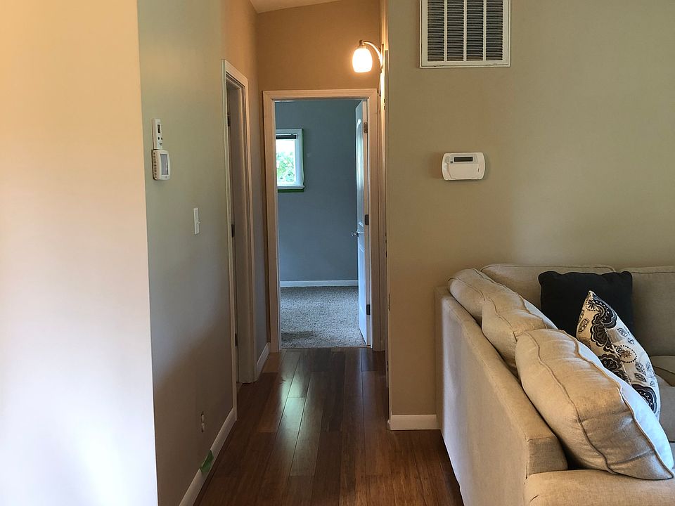 1st image of 10220 W 93rd Ave