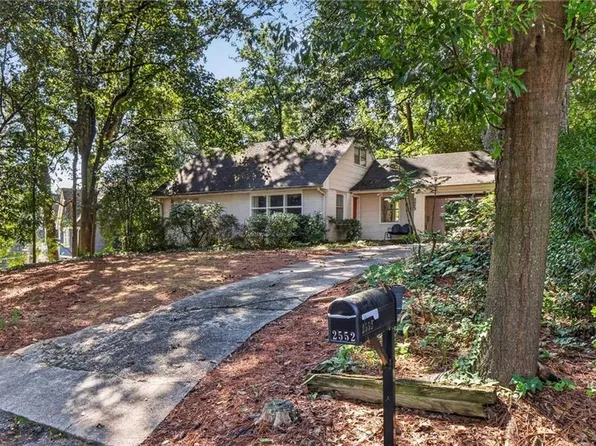2552 Ridgewood Ter NW #14, Atlanta, GA 30318