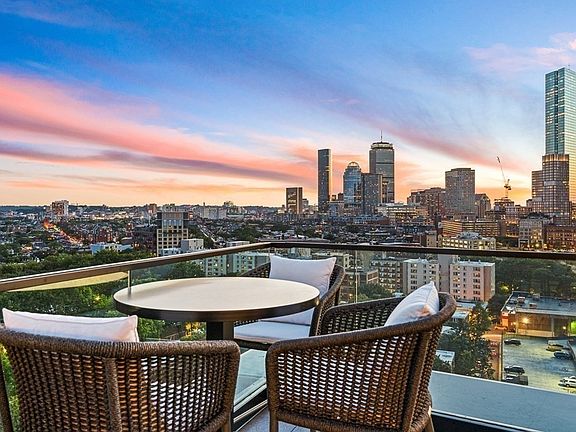 Roof deck